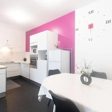 Maison Triplex *grand Paris* Ferienhaus *