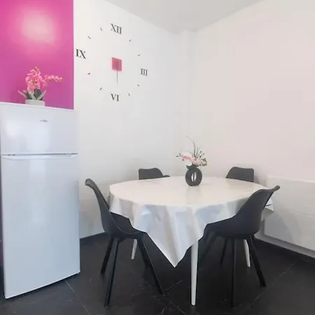 Maison Triplex *grand Paris* Ferienhaus